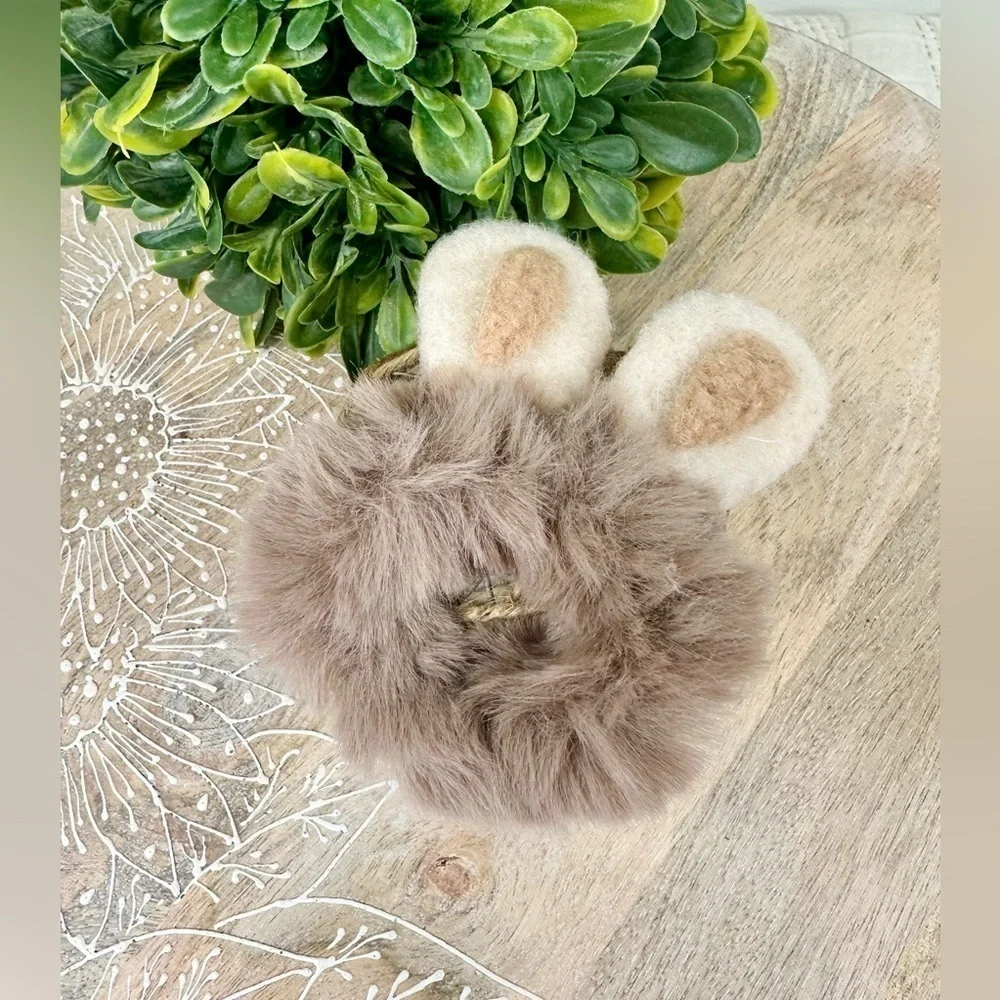 N/A adorable bunny
